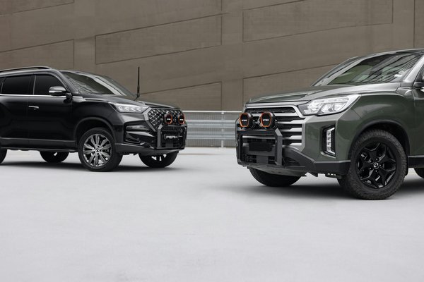 Elevate your british suv for off-road thrills: must-have aftermarket enhancements for adventure lovers!