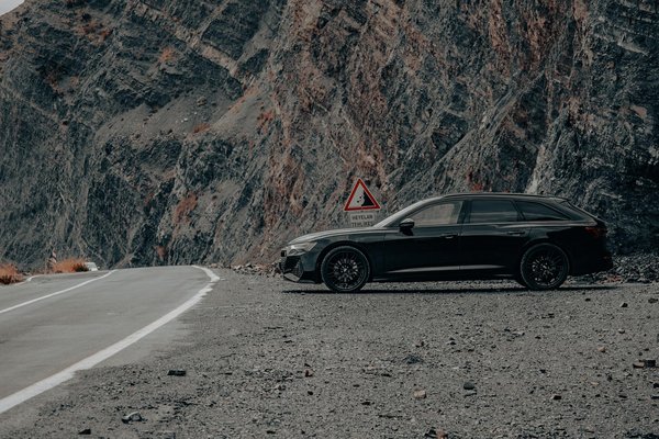 Mastering rural roads: essential tips for equipping your car for the uk countryside